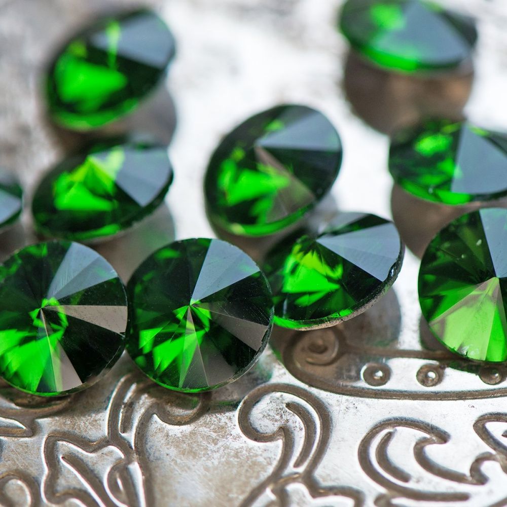 кабошон стекло риволи, цвет emerald, 12 мм