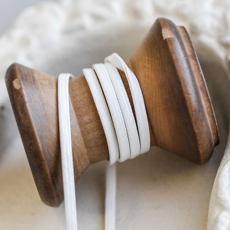 шнур, имитация кожи, плоский, цвет белый, 2х1 мм