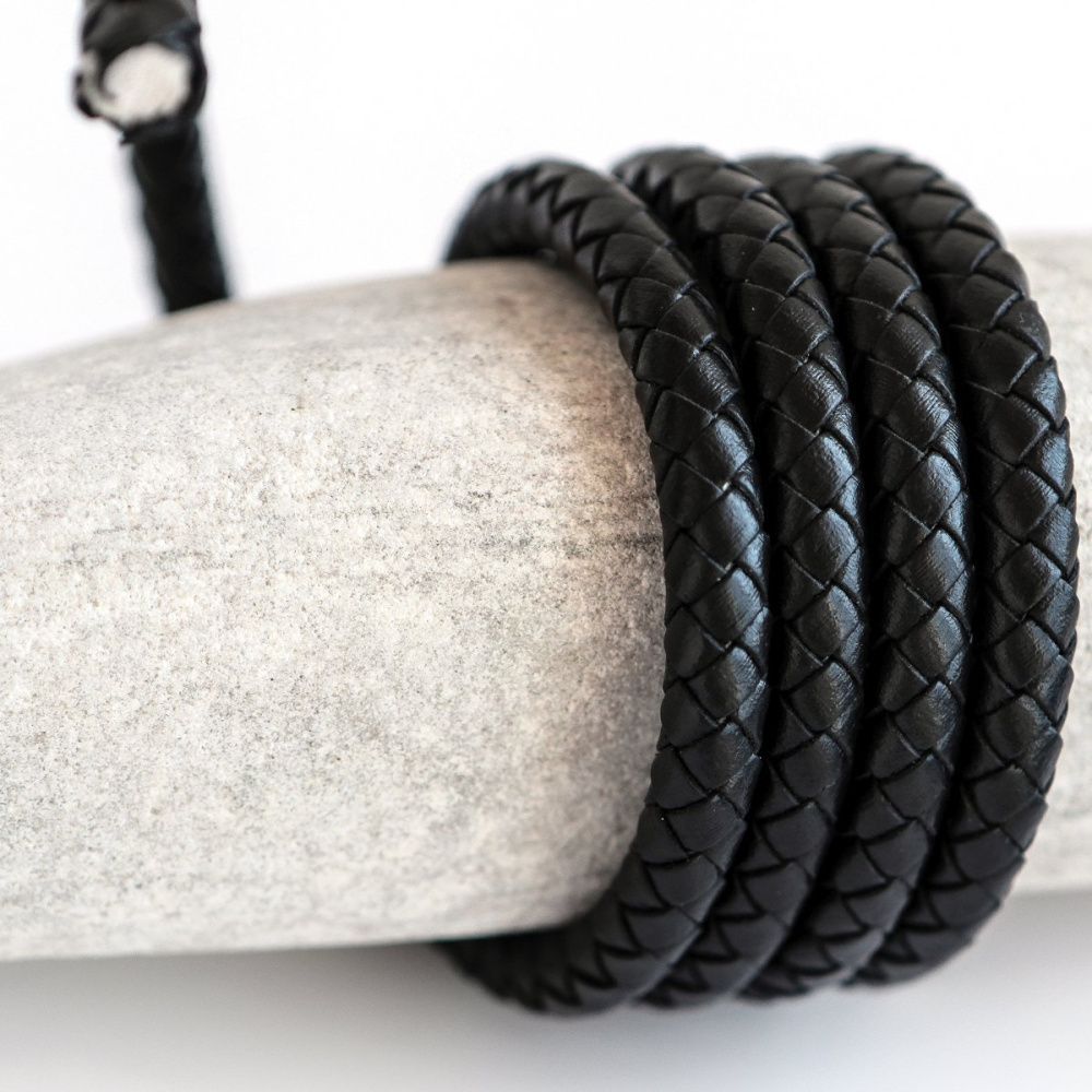 шнур кожаный круглый, плетеный, цвет черный, диаметр 8 мм