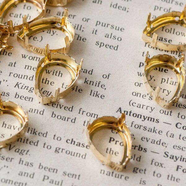 цапы для стразов каплевидные, открытые, цвет золото, 18х13 мм