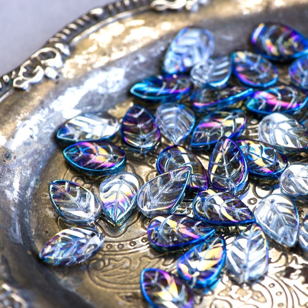 подвеска стеклянная "листик", цвет голубой ав, 18x11x4 мм