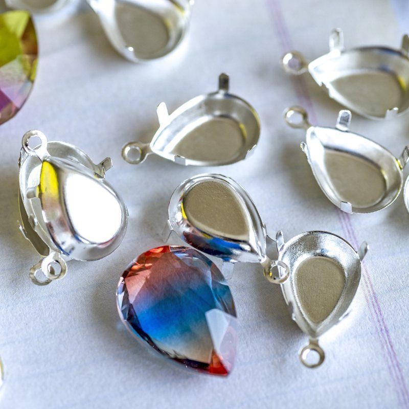 цапы-подвеска для стразов каплевидные, закрытые, серебро, 14х10 мм