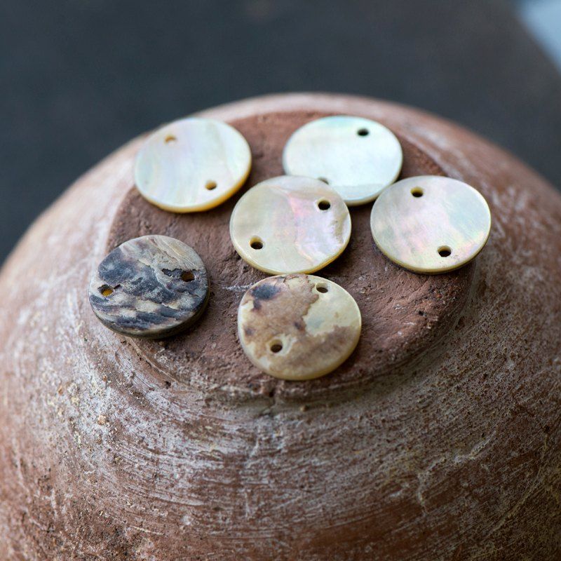 коннектор из ракушки круглый, цвет натуральной ракушки, 15x2 мм