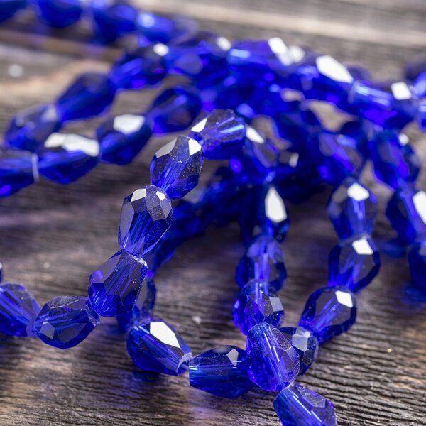 бусина "капля", граненая, стекло, цвет королевский синий, 8х6 мм