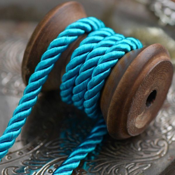 шнур витой из нейлона, цвет ярко-голубой, 5 мм