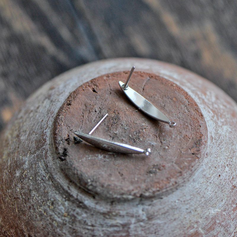 пуссеты "айлин", покрытие платиной, 24x4x1 мм