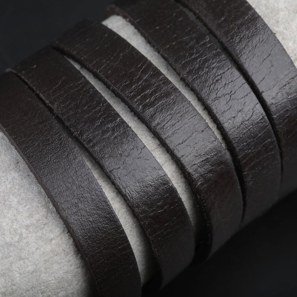 шнур кожаный, плоский, цвет коричневый, 10х2.5 мм