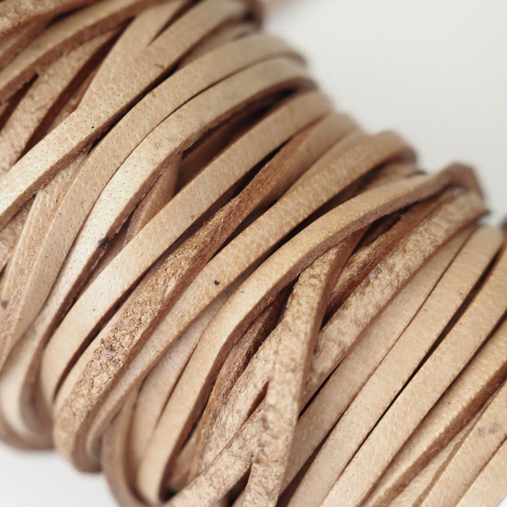 шнур кожаный, плоский, цвет бежевый, 3х2 мм