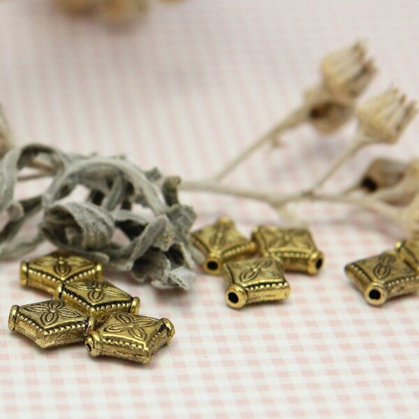 бусина, металл "ромб", цвет античное золото, 10х9x3 мм