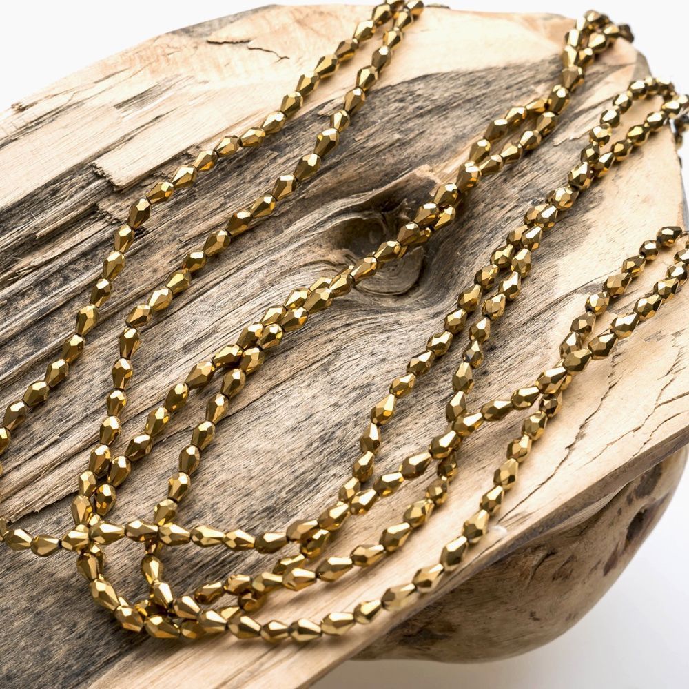 бусина "капля", граненая, стекло, цвет золотой металлик, 5х3мм