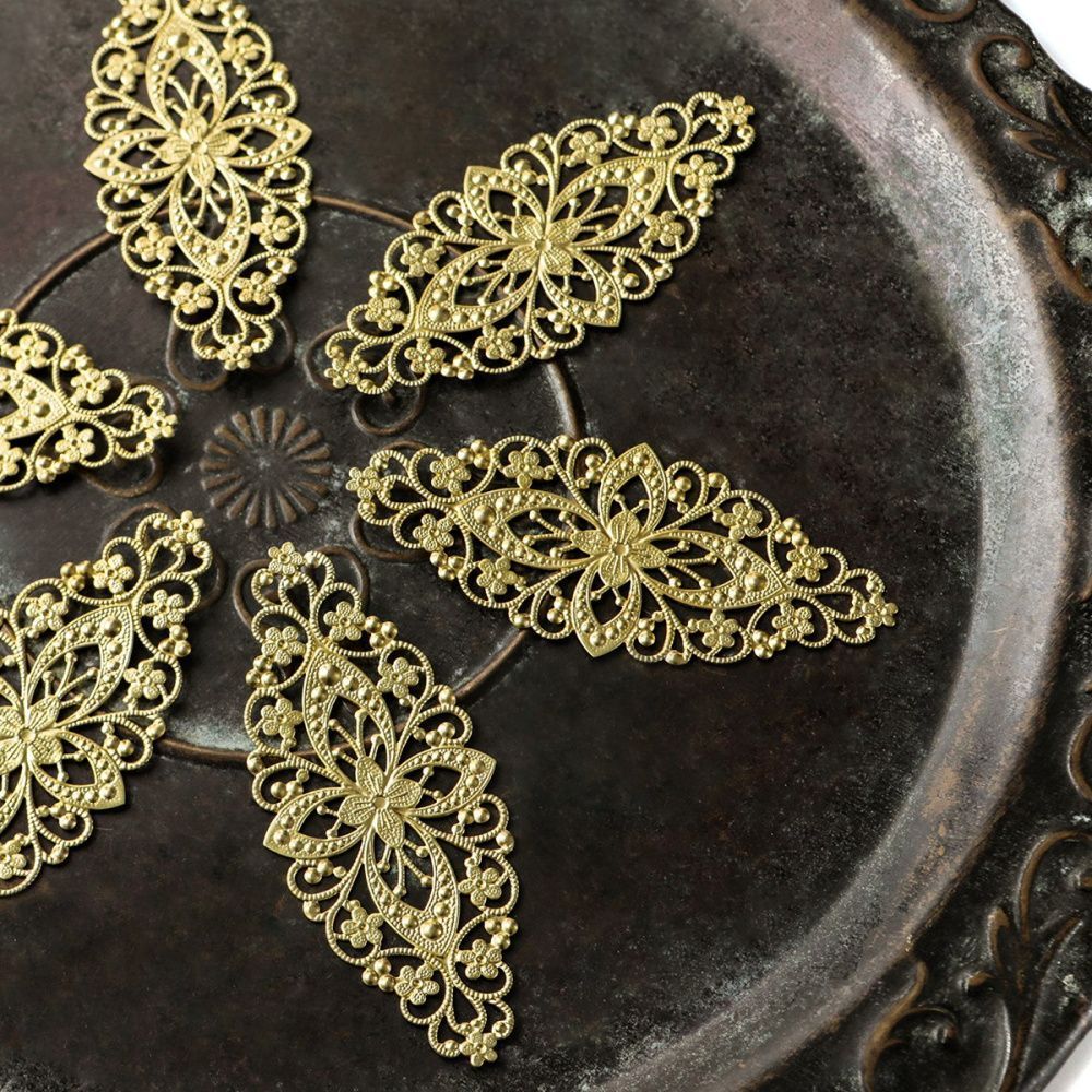 коннектор "филигрань византия", цвет латунный, 82x35x0.8 мм