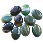 Кабошон агат овальный, цвет зеленый, 38-40x28-30x8-10 мм