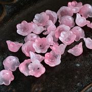 Бусина "Колокольчик", стекло, цвет розовый, 12x8 мм