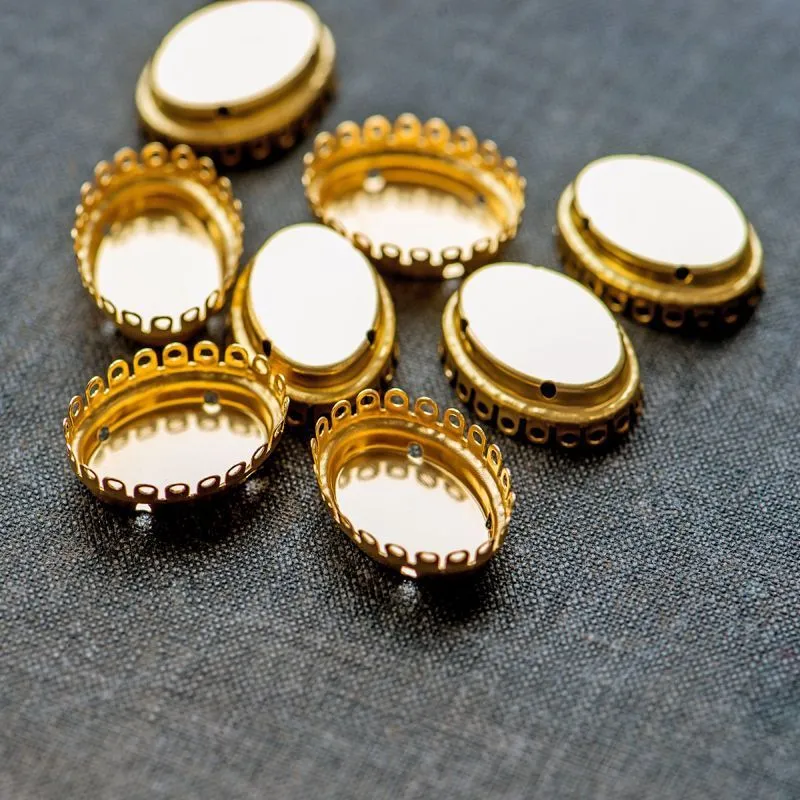 цапы для стразов овальные, закрытые, цвет золото, 18.6x14x6 мм