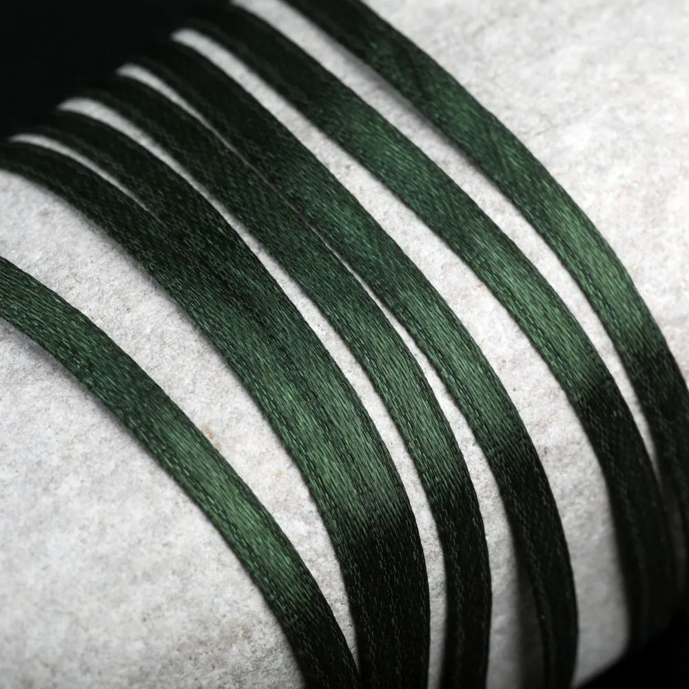 лента, атлас, цвет темно-зеленый, ширина 3 мм ленты