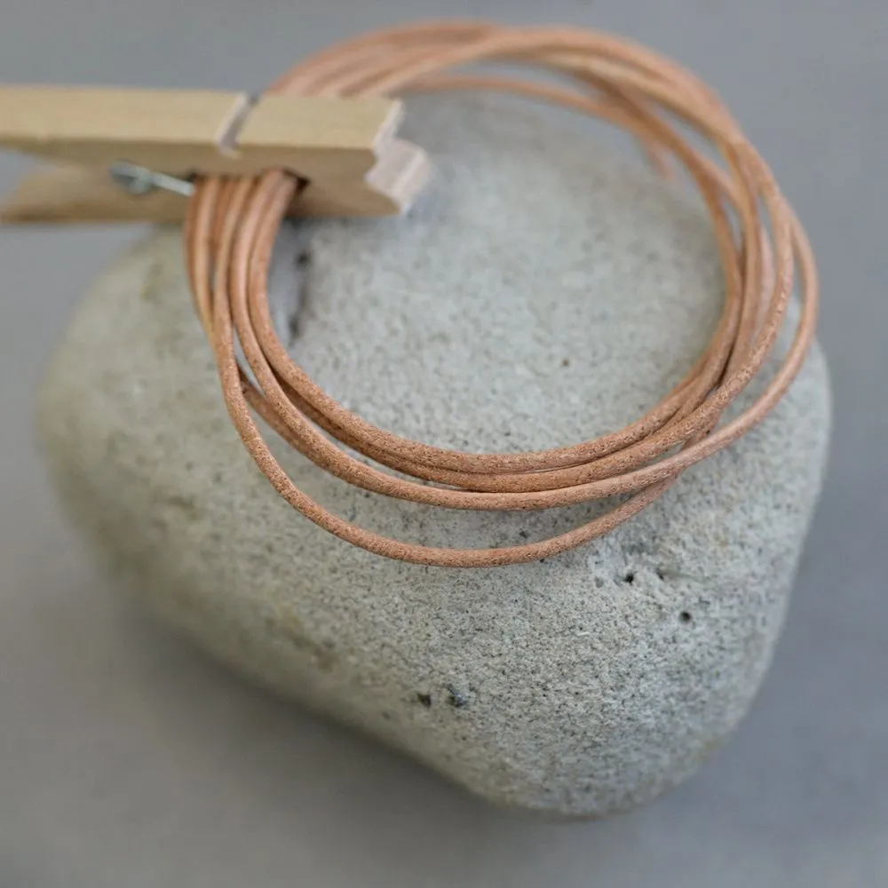 шнур кожаный, цвет бежево-коричневый, диаметр 1.5 мм