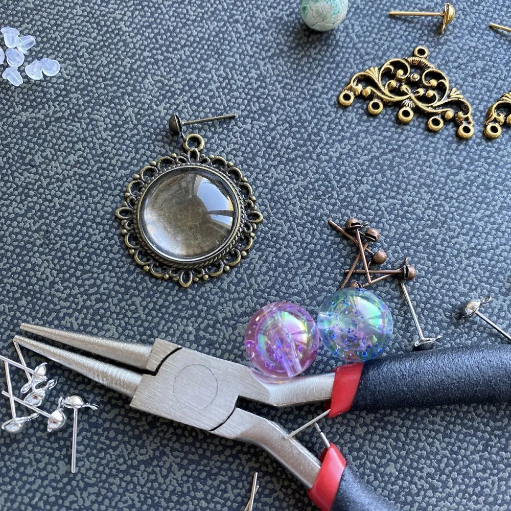 набор пуссеты с застежками в органайзере