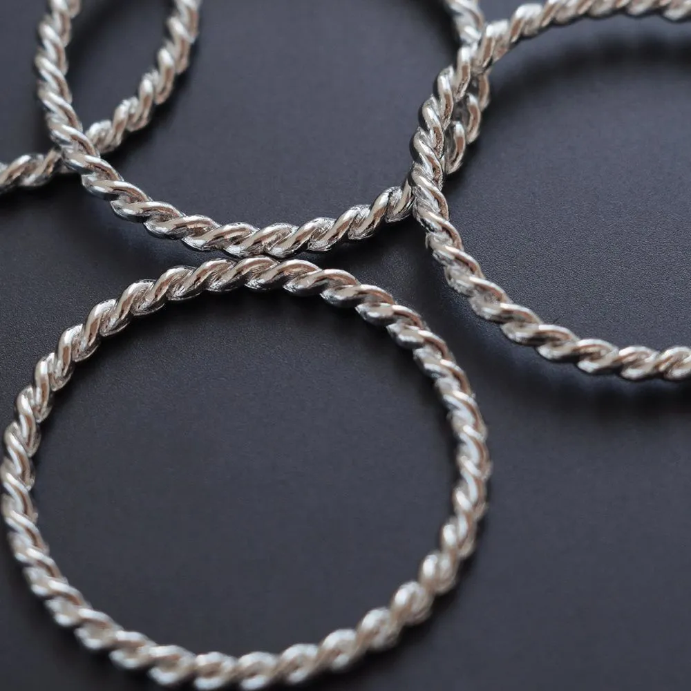 колечко неразъемное, витое, цвет платина, 25x2 мм