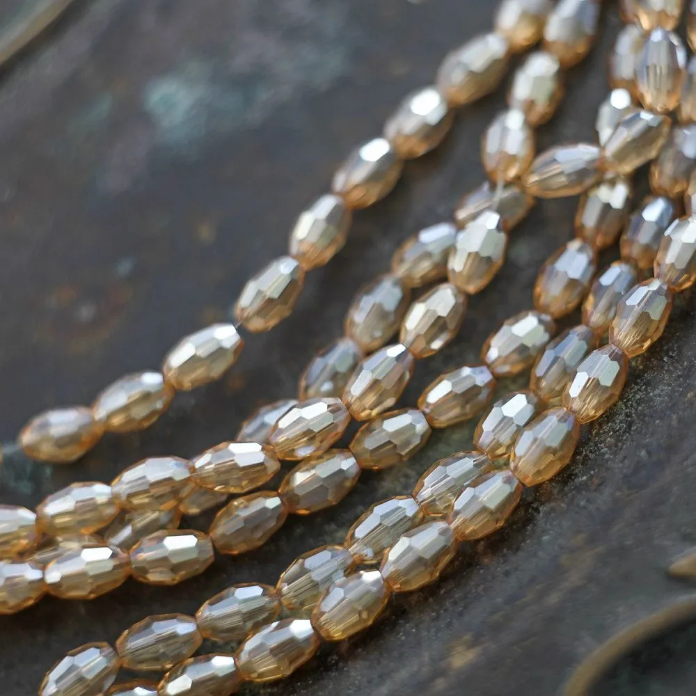 бусина, стекло овальная, граненая, цвет бежевый перламутровый, 6х4 мм