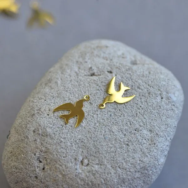 подвеска стальная "стриж", цвет золото, 14x11x0.4 мм