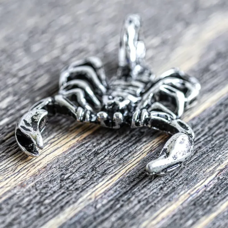 подвеска металлическая "скорпион", цвет античное серебро, 39x28x10 мм