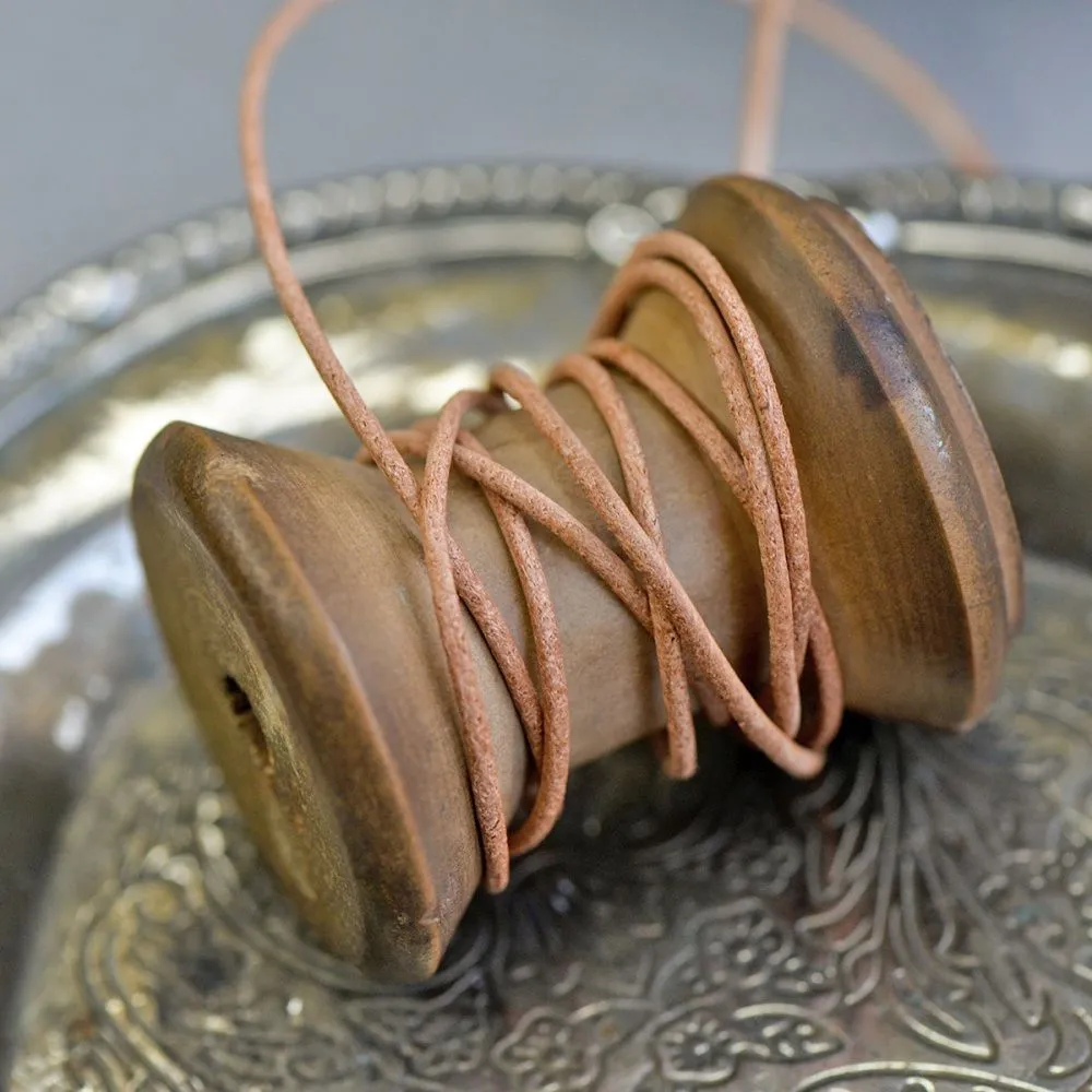 шнур кожаный, цвет бежево-коричневый, диаметр 1.5 мм