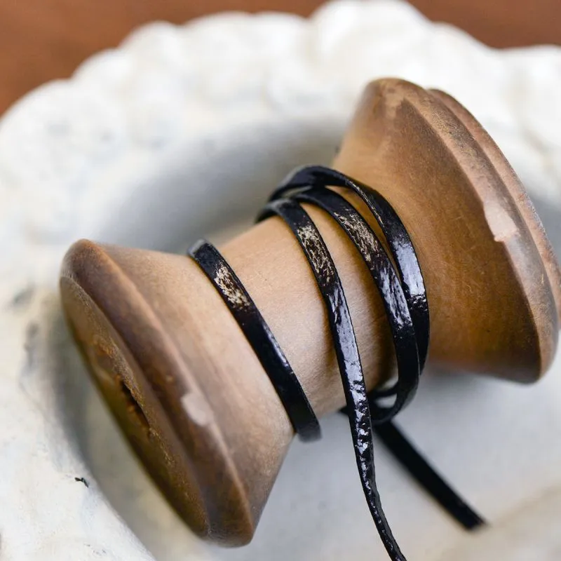 шнур, имитация кожи, плоский, цвет коричневый, 2х1 мм