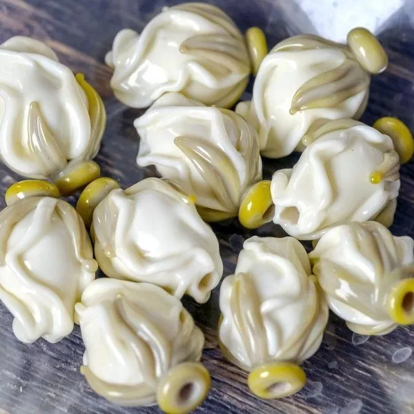бусина, мурано "розовый бутон", айвори, 15-16х10-11 мм