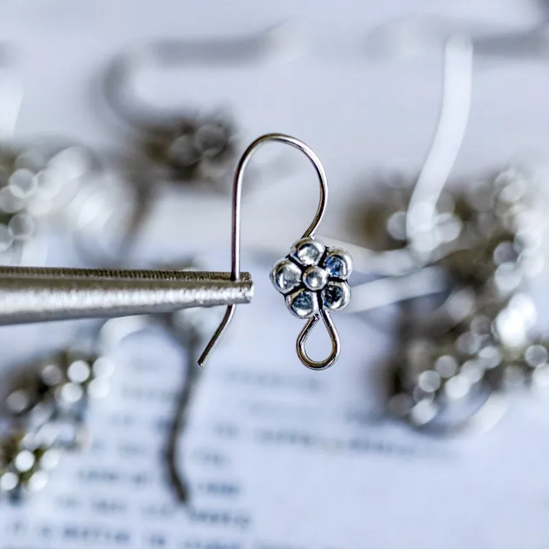 швензы "цветок", цвет античное серебро, 18х18х3 мм