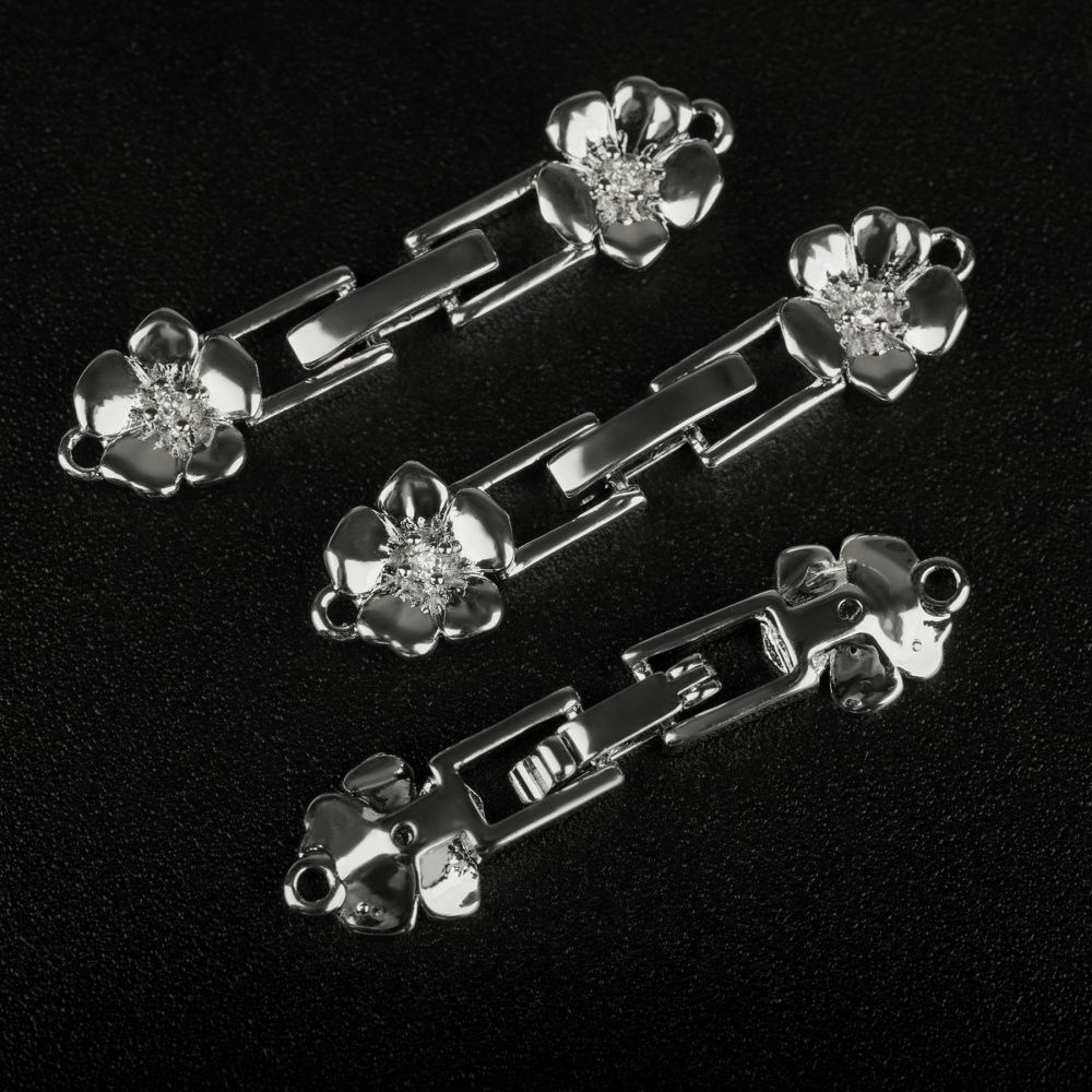 замок для украшений "плюмерия", покрытие платина/циркон, 32.5x8x3 мм