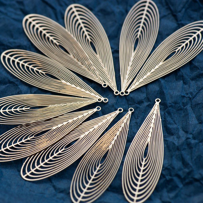 подвеска металлическая "ведель", цвет светлое золото, 55x16x0.3 мм