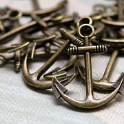 Подвеска металлическая "Якорь", цвет античная бронза, 31x25x2 мм