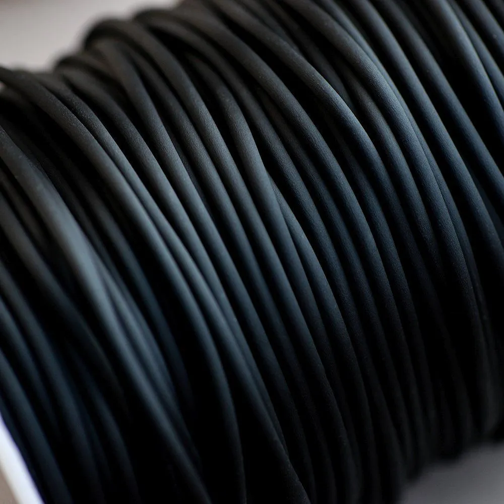 шнур резиновый, с отверстием, цвет черный, 2 мм