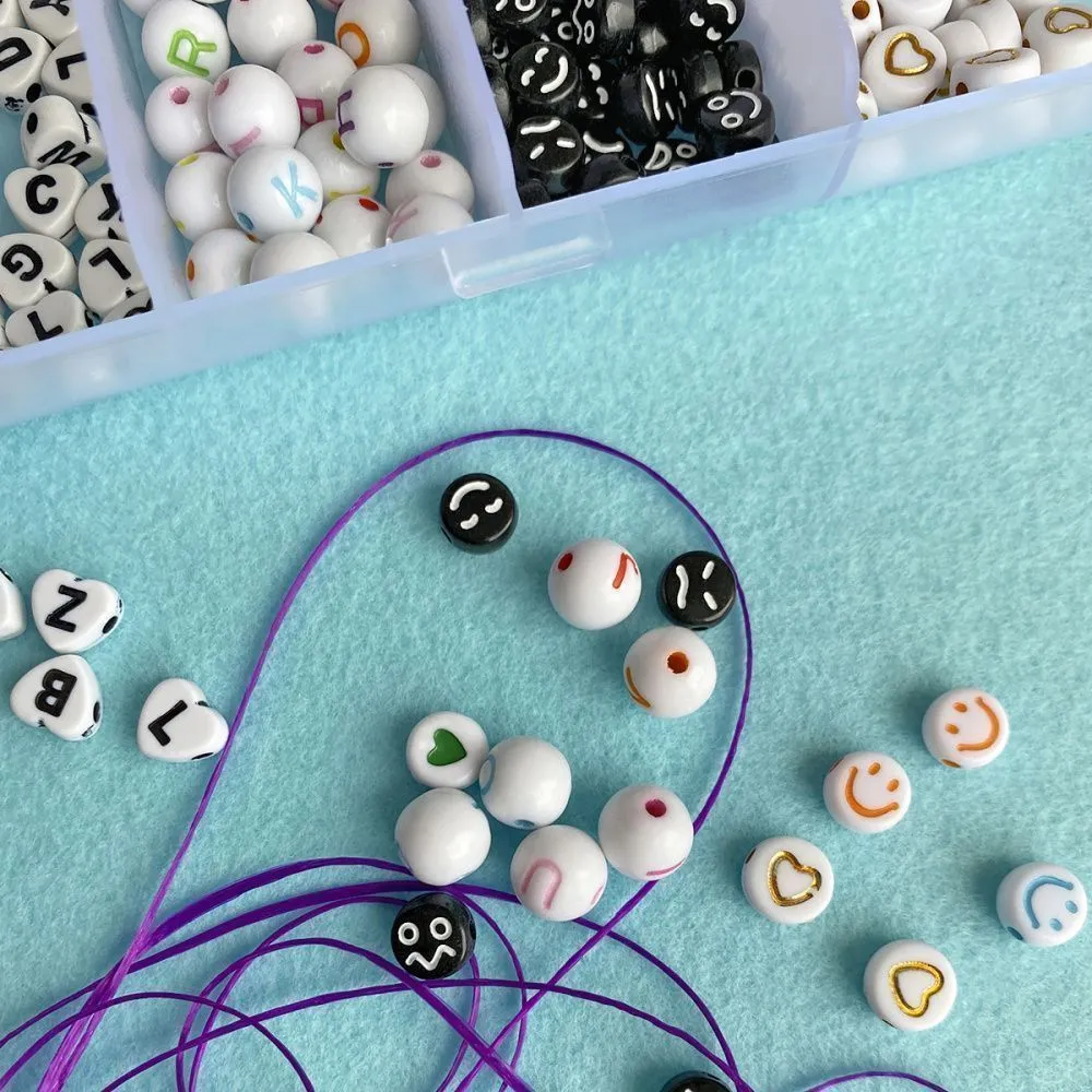 набор бусин в органайзере "марина"