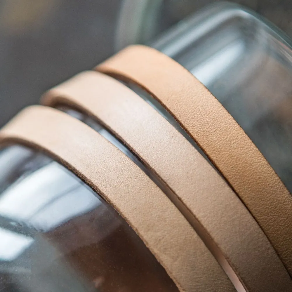 шнур кожаный, плоский, цвет бежевый, 10х2 мм