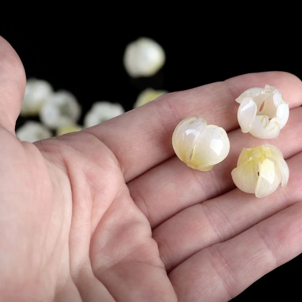 бусина, акрил "бутон", цвет белый/желтый, 14x16x16 мм