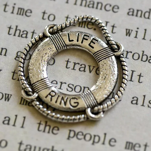 подвеска металлическая "спасательный круг", цвет античное серебро, 24x22x2 мм