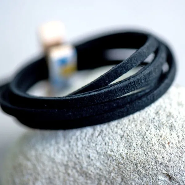 шнур из искусственной замши, черный, 3х1.5 мм